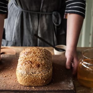 sesame seed & Honey sourdough